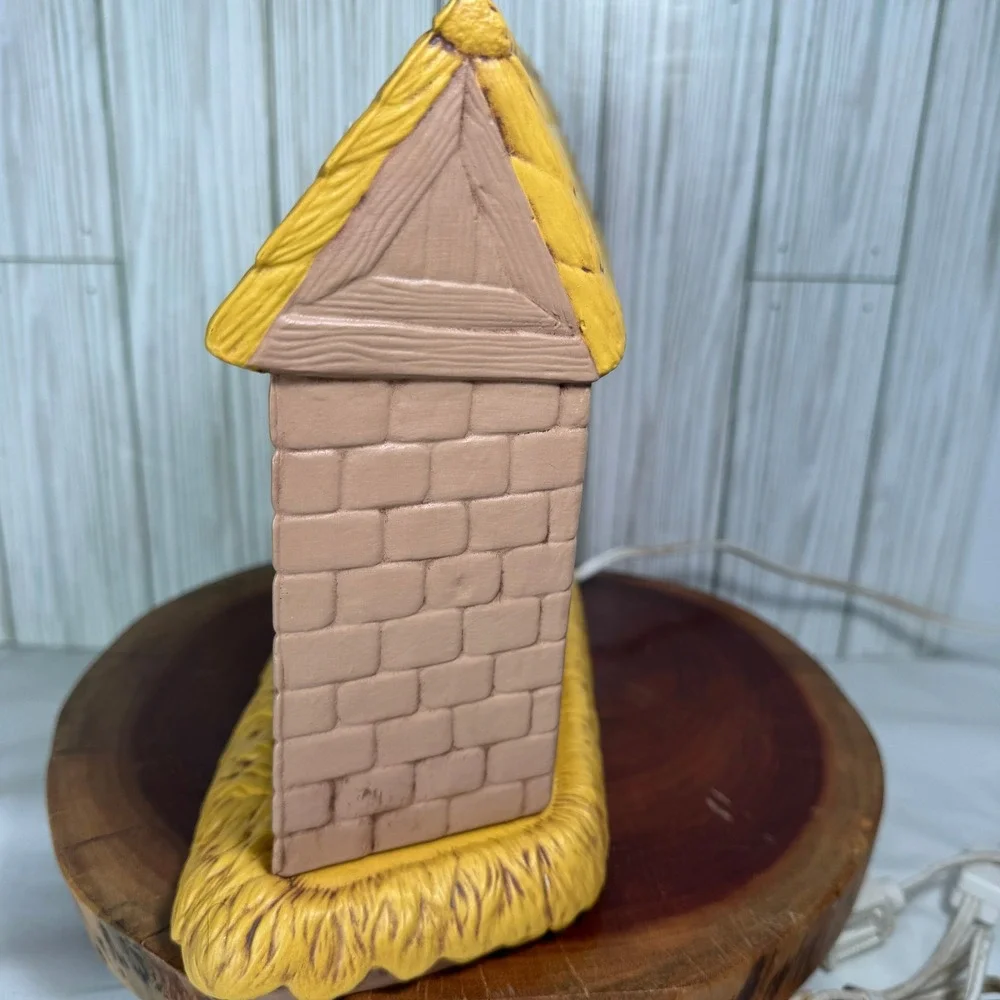 Vintage 1988 Hand Painted Ceramic Lighted Nativity Scene Stable Baby Jesus 1980s